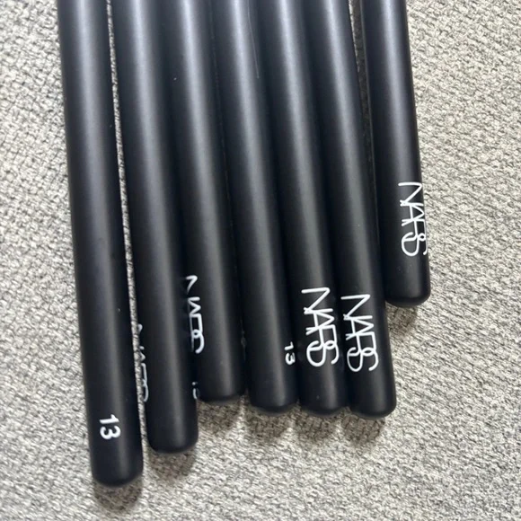 NARS 22pc Brush Set – Vintage Squirrel Hair, Rare Early 2000s Backstock japan - Picture 4 of 12